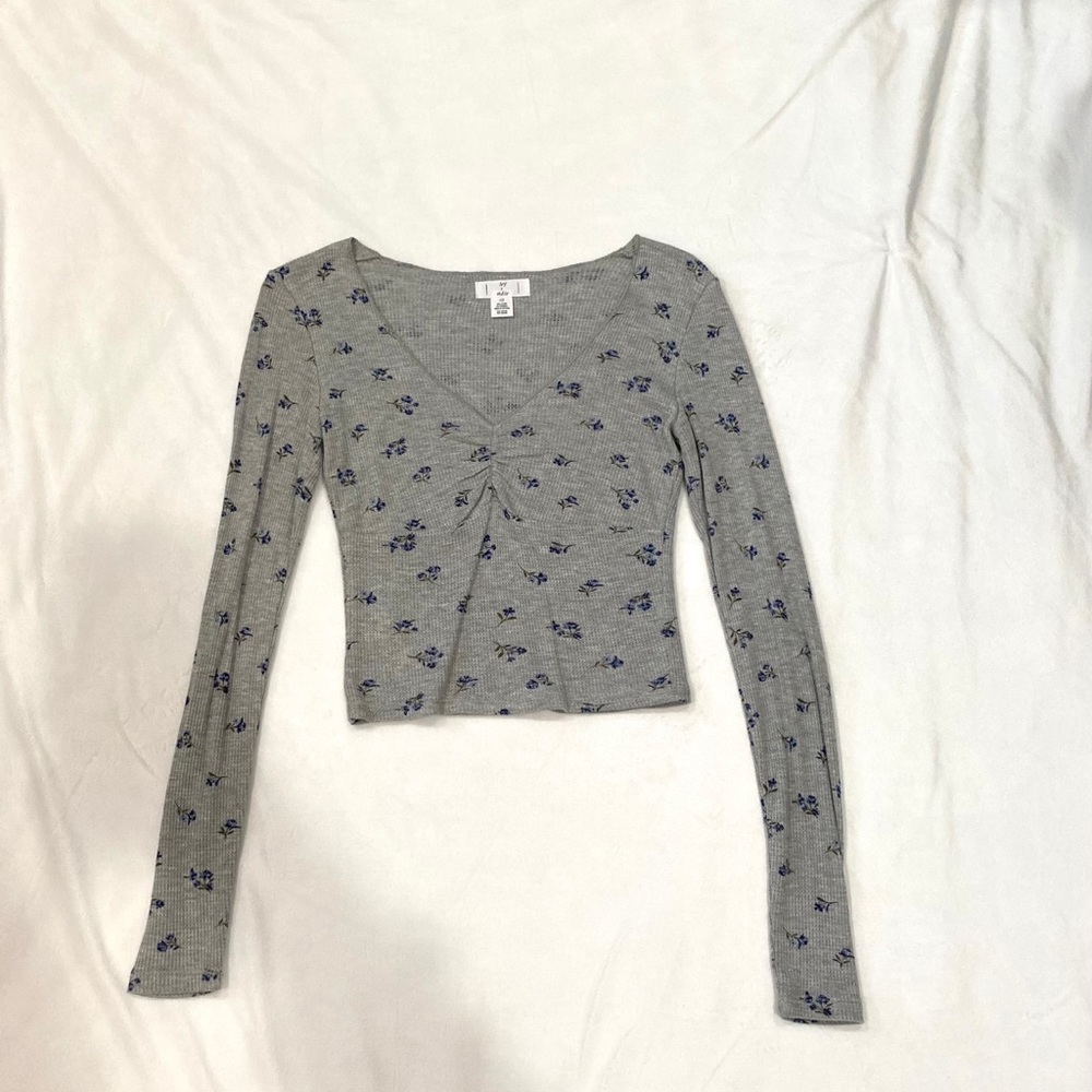 Long sleeve